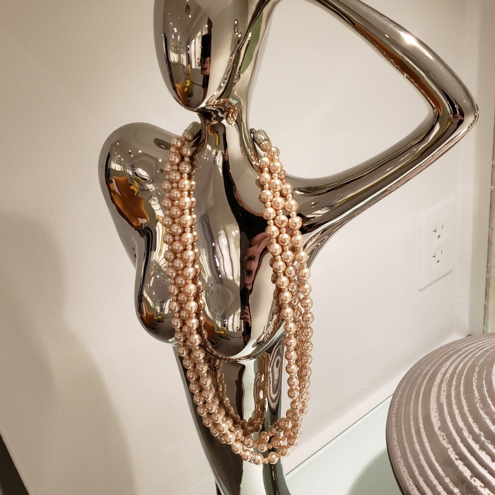 FAUX PEARL NECKLACE W/ BLING